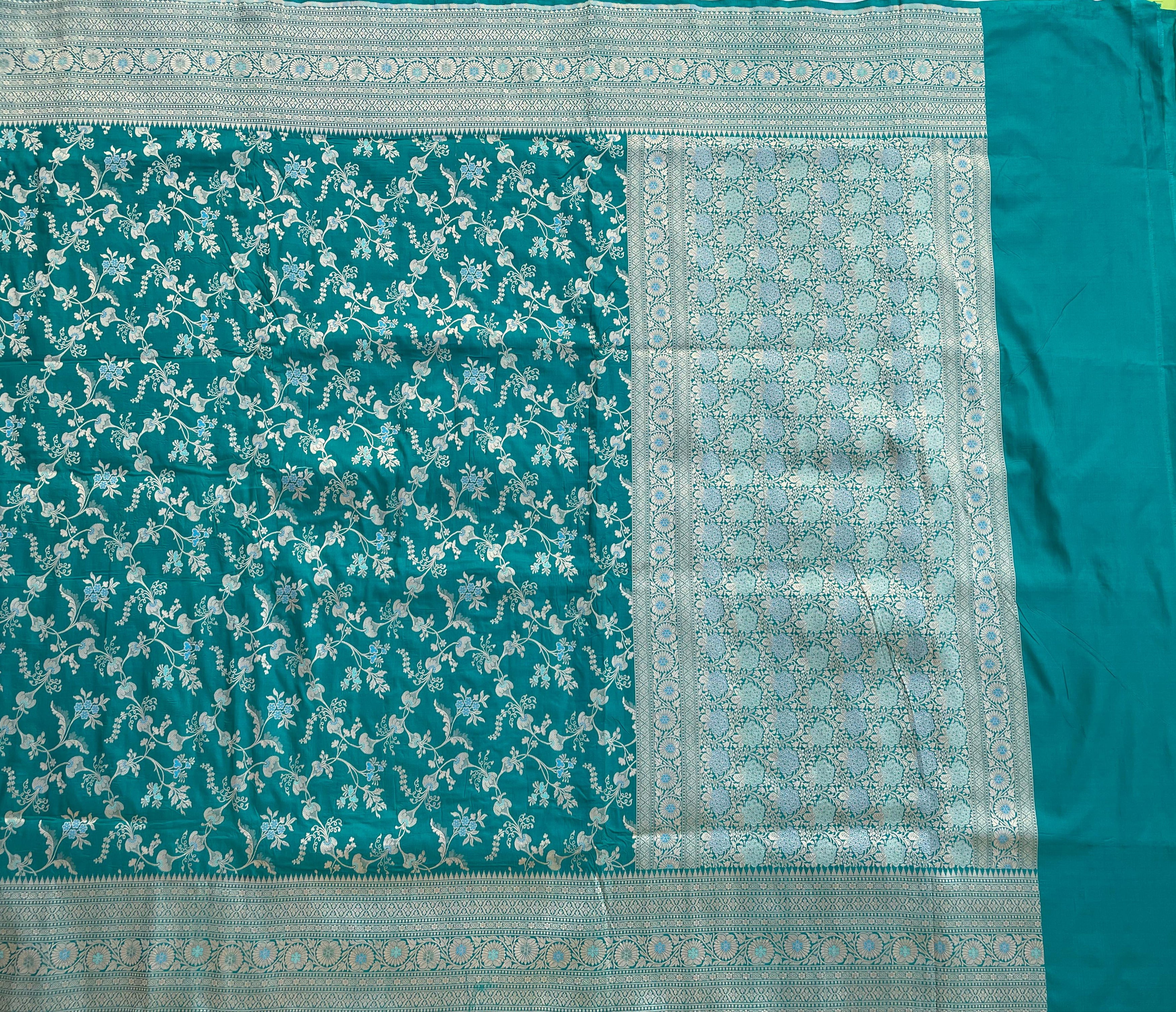 Green Handloom Banarasi Pure Silk Jangla Saree