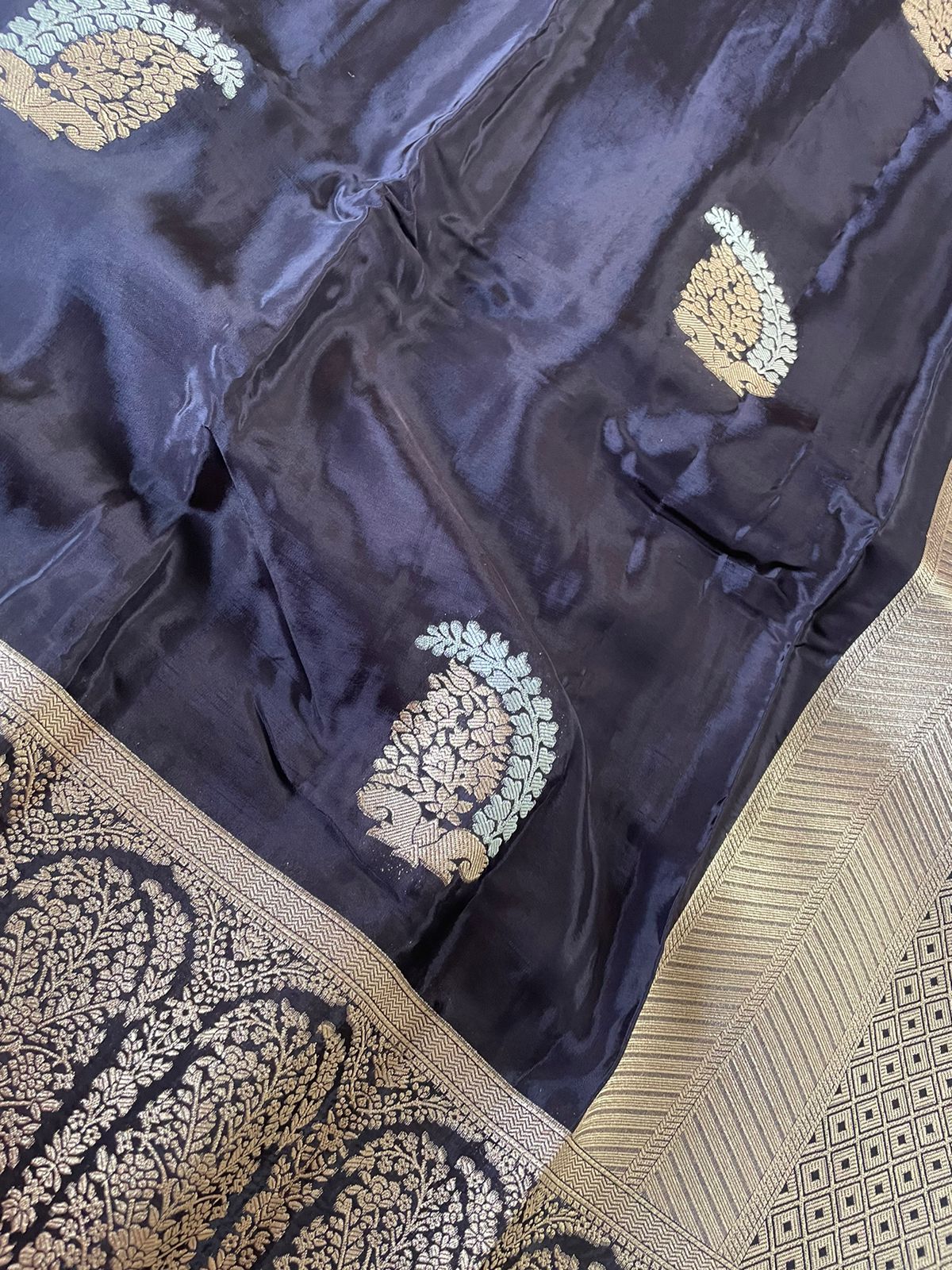 Black Sona- Rupa Buti Crepe Banarasi Saree