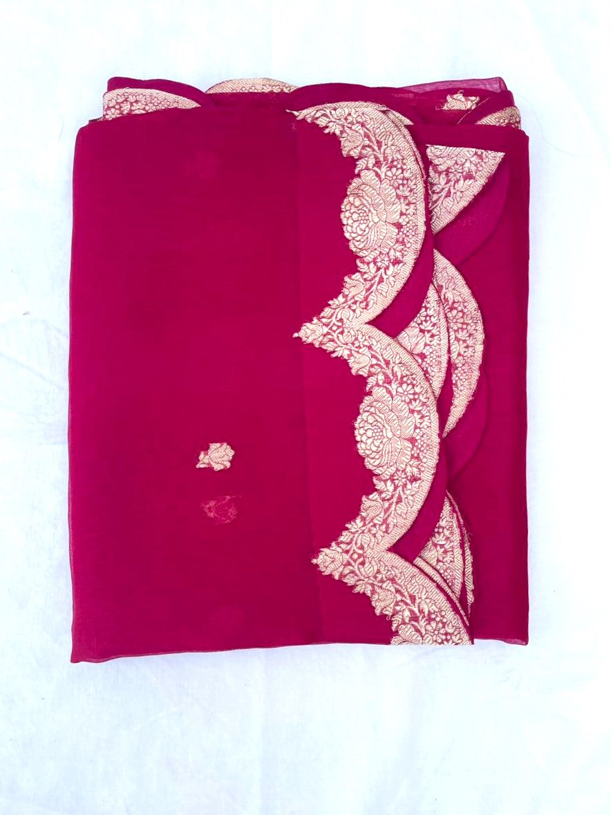 Red Handwoven Organza Kadhua Buti Banarasi Dupatta