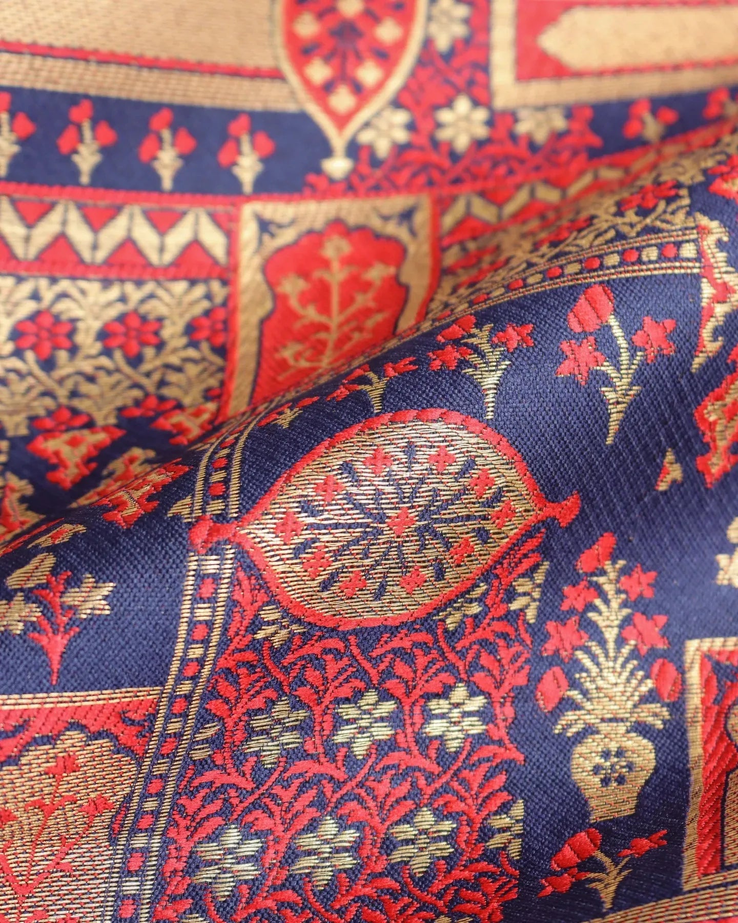 Red Blue Khinkhaab Banarasi Fabric