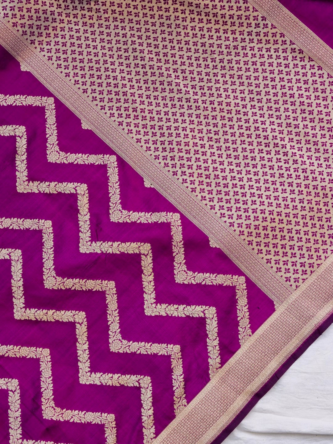 Purple Handwoven Banarasi Pure Silk Dupatta