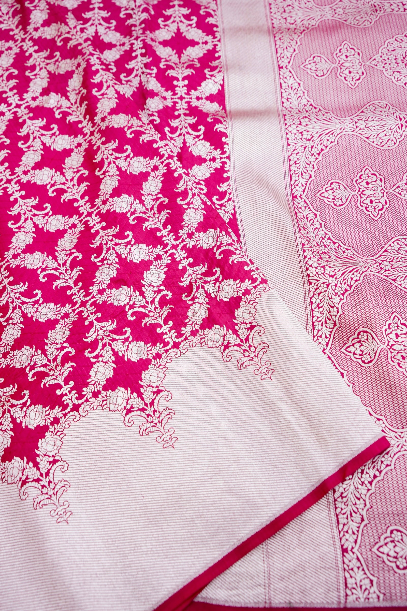 Red Handwoven Pure Silk Banarasi Saree