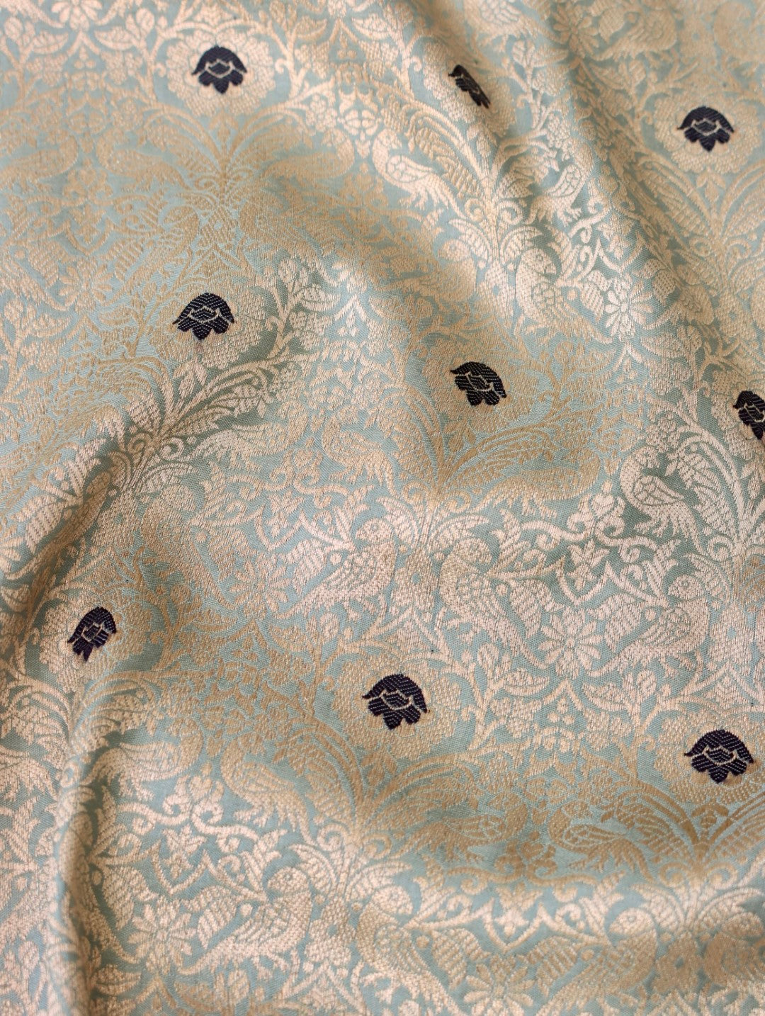 Light Blue Handwoven Pure Kataan Silk Kadhua Brocade Banarasi Saree