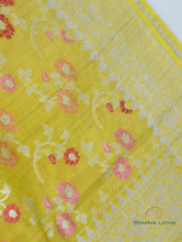 Load image into Gallery viewer, Yellow Handwoven Pure Tussar Georgette Banarasi Saree
