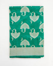 Load image into Gallery viewer, Green Handwoven Butidar Banarasi Pure Silk Dupatta
