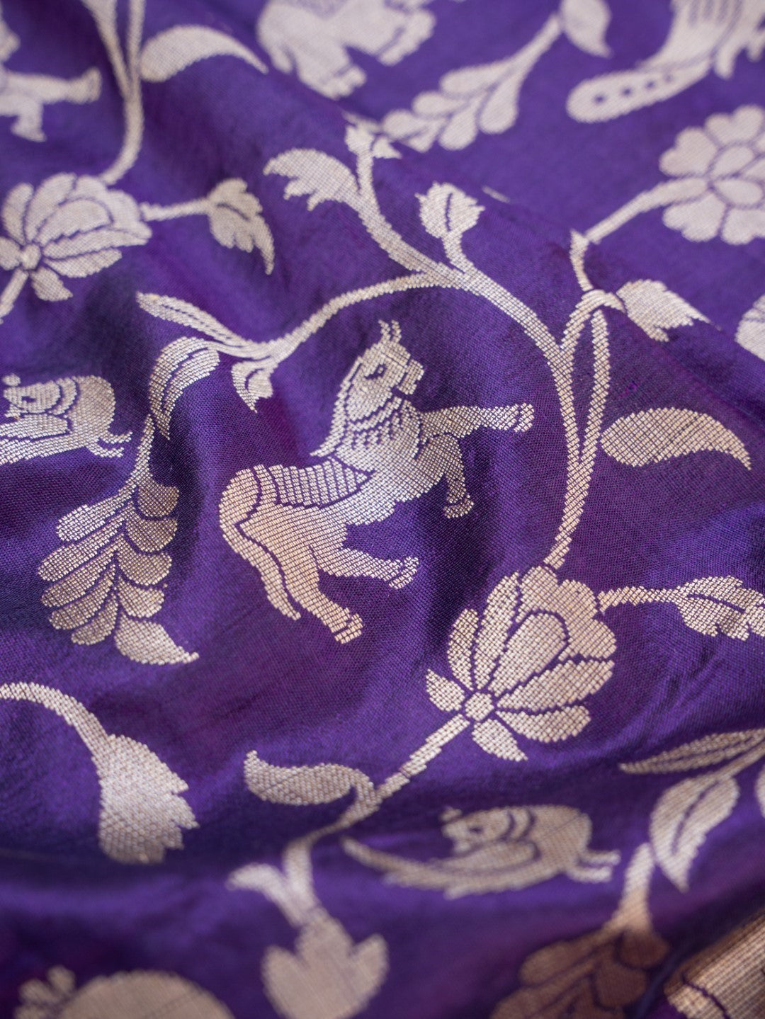 Purple Handwoven Shikargah Pure Silk Banarasi Dupatta