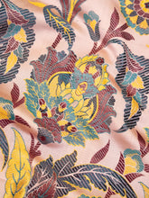 Load image into Gallery viewer, Pink Kinkhwab Handwoven Pure Silk Fabric
