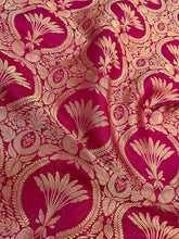 Load image into Gallery viewer, Pink Handwoven Pure Kataan Silk Banarasi Fabric
