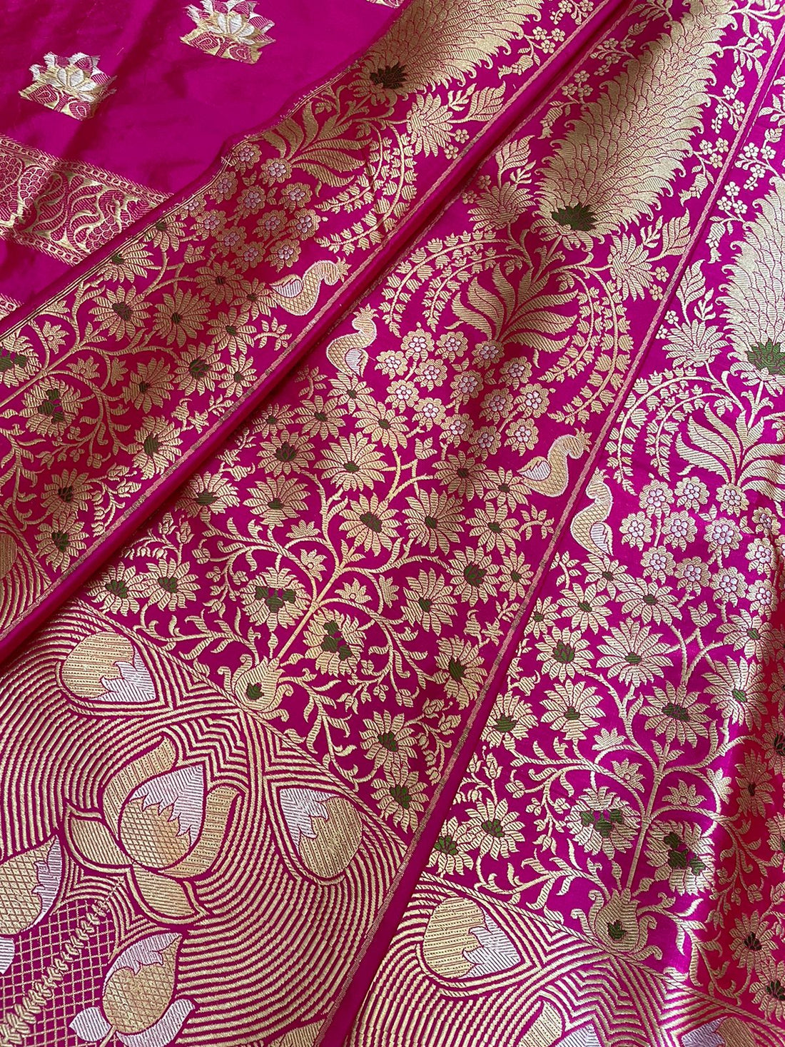 Bhavya Rani Pink Handwoven Pure Silk Banarasi Lehenga