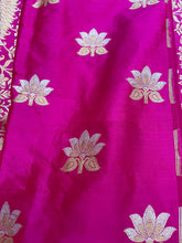 Load image into Gallery viewer, Bhavya Rani Pink Handwoven Pure Silk Banarasi Lehenga
