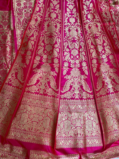 Vibha Rani Pink Handwoven Pure Silk Banarasi Lehenga