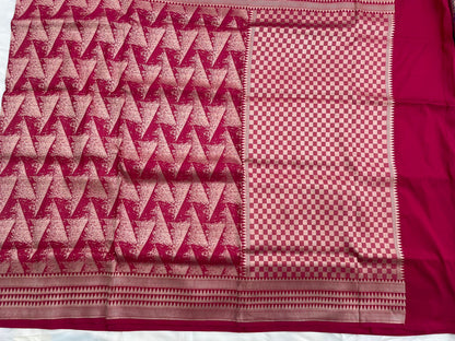 Red Handwoven Pure Kataan Silk Banarasi Saree