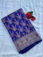Load image into Gallery viewer, Purple Handloom Banarasi Pure Silk Minakari Jangla Saree
