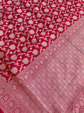 Load image into Gallery viewer, Red Handloom Pure Silk Jangla Saree

