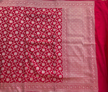 Load image into Gallery viewer, Red Handloom Pure Silk Jangla Saree

