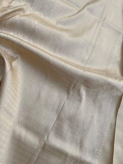 Gold Handloom Kataan Silk Banarasi Saree