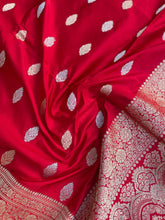 Load image into Gallery viewer, Red Handloom Satin Silk Banarasi Kadhua Silk Saree
