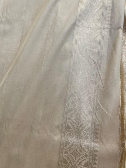 Gold Handloom Kataan Silk Banarasi Saree