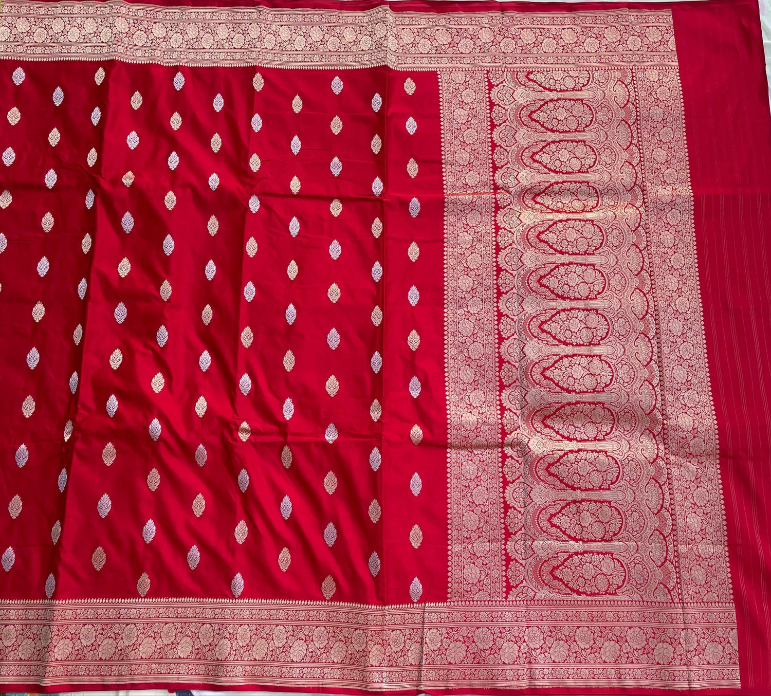 Red Handloom Satin Silk Banarasi Kadhua Silk Saree