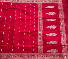 Load image into Gallery viewer, Red Handloom Banarasi Minakari Kadhua Silk Saree
