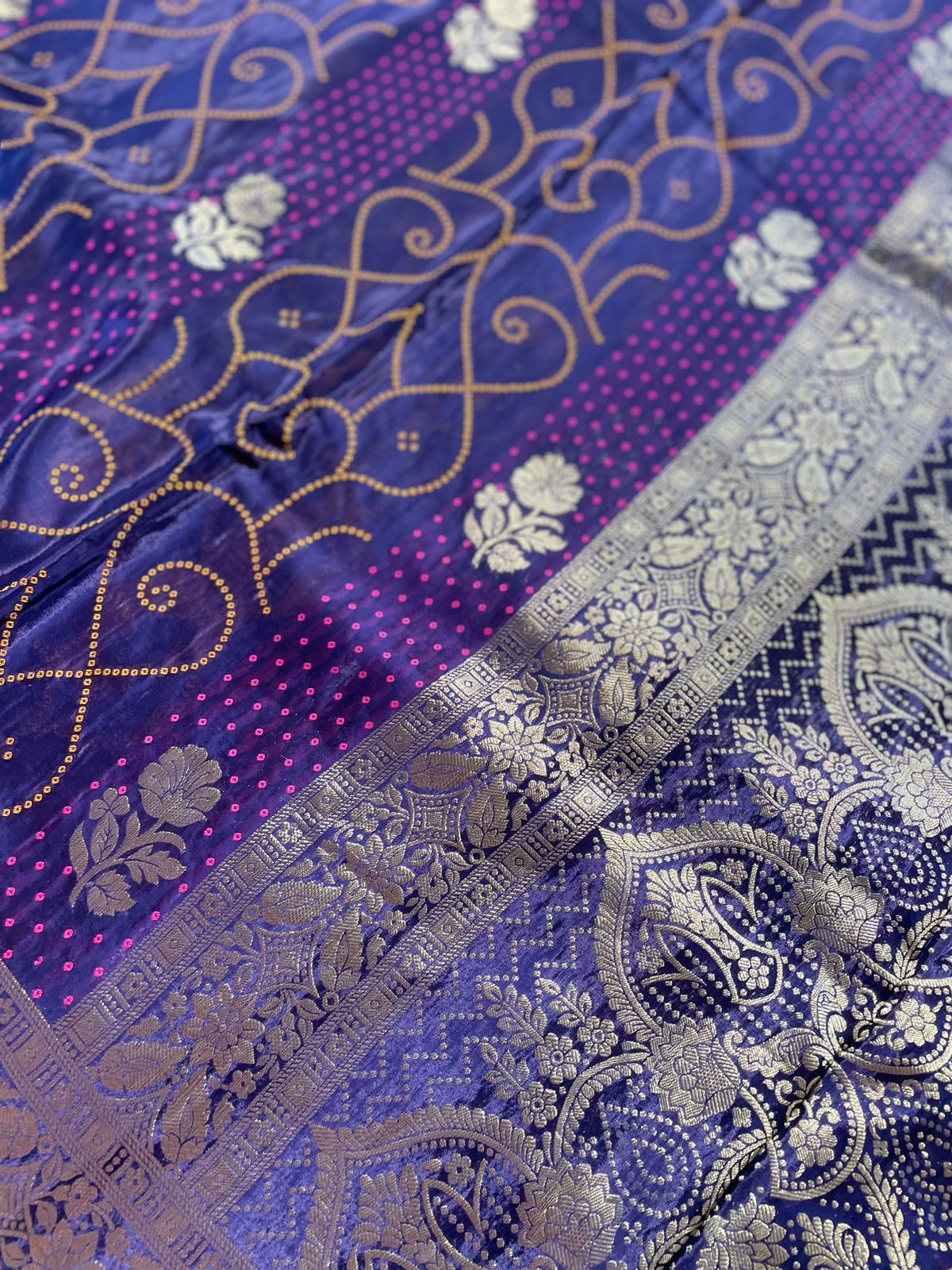 Handwoven Purple Crepe Silk Banarasi Saree with Meenakari Zari Work