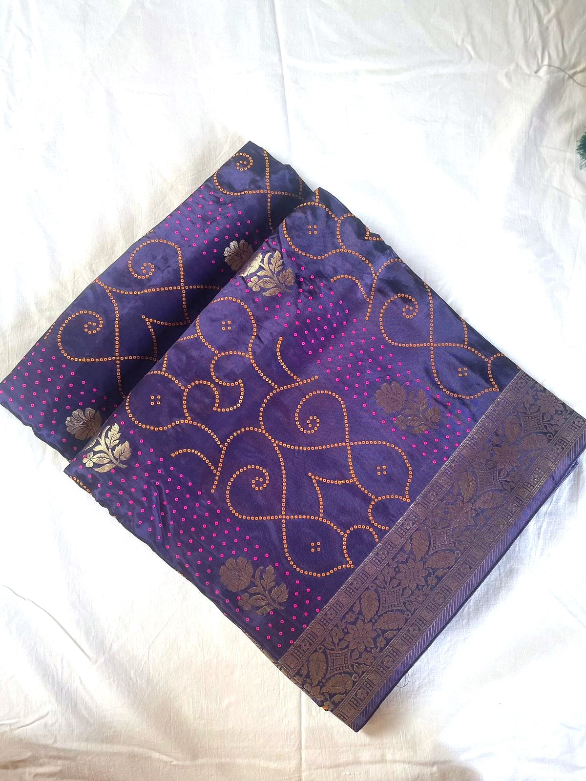 Handwoven Purple Crepe Silk Banarasi Saree with Meenakari Zari Work