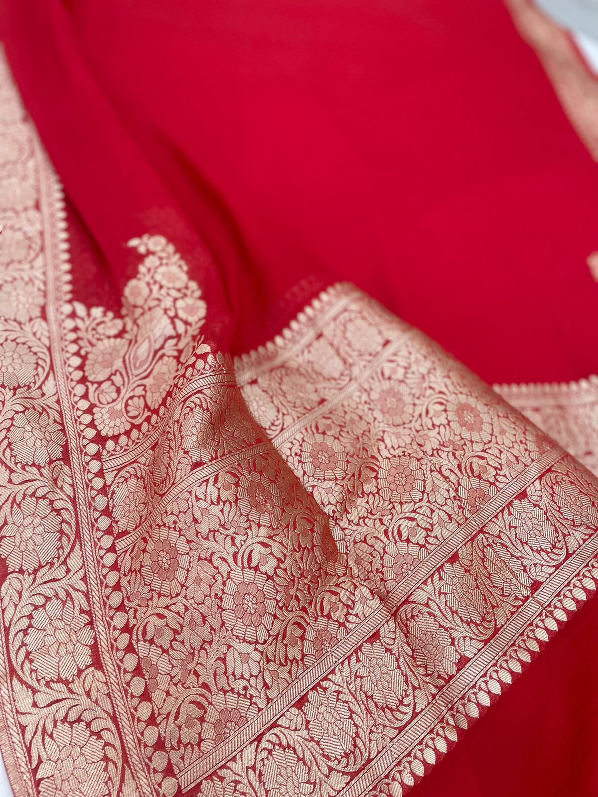 Red Georgette Banarasi Dupatta with Koniya Butas