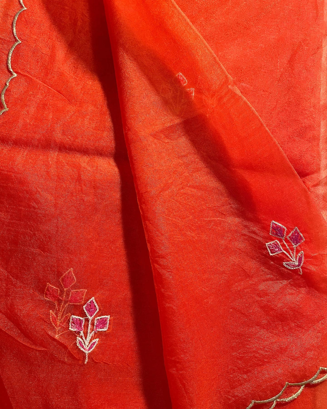 Unstitched Tussar Silk 3 Pc Print Suit Fabric