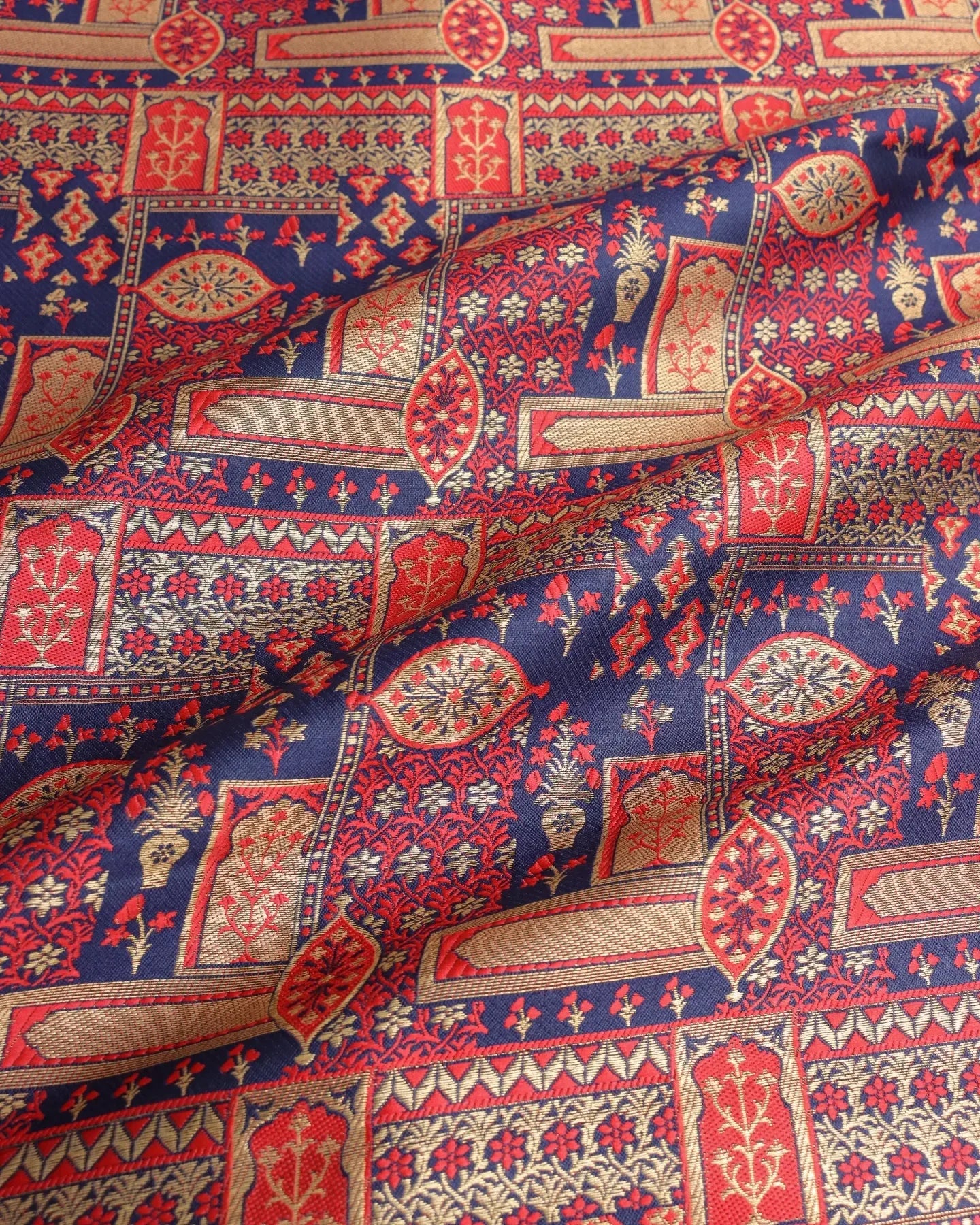 Red Blue Khinkhaab Banarasi Fabric