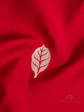 Load image into Gallery viewer, Red Handloom Mashru Silk Kadhua Butidar Banarasi Saree
