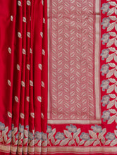 Load image into Gallery viewer, Red Handloom Mashru Silk Kadhua Butidar Banarasi Saree
