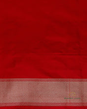 Load image into Gallery viewer, Red Handwoven Kataan Silk Banarasi Saree with Shikargah Motifs
