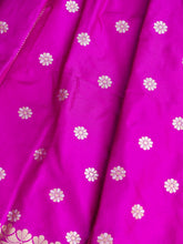 Load image into Gallery viewer, Purple Handwoven Pure Silk Mehrab Banarasi Lehenga
