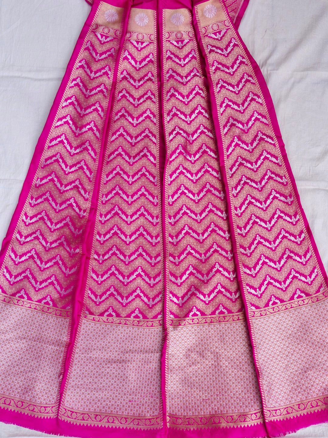 Siya Purple Handwoven Pure Silk Banarasi Lehenga