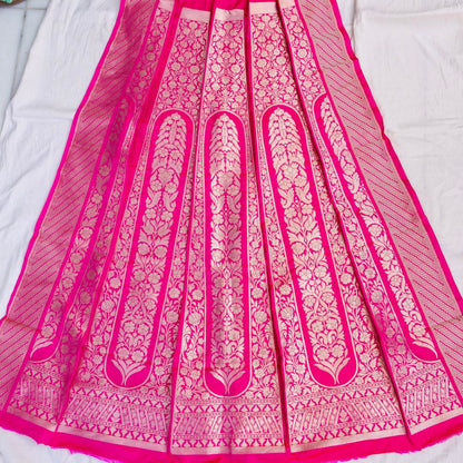 Eesha Pink Handwoven Pure Silk Banarasi Lehenga