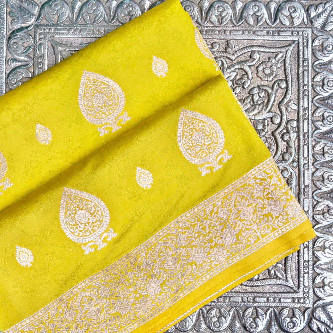 Yellow Tanchoi Allover Butis Semi Silk Banarasi Saree