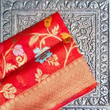 Load image into Gallery viewer, Red Floral Jaal Organza Banarasi Saree with Meenakari
