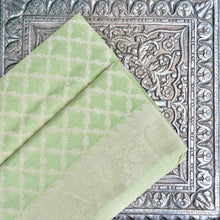 Load image into Gallery viewer, Pista Green Cotton Jaal Woven Banarasi Saree
