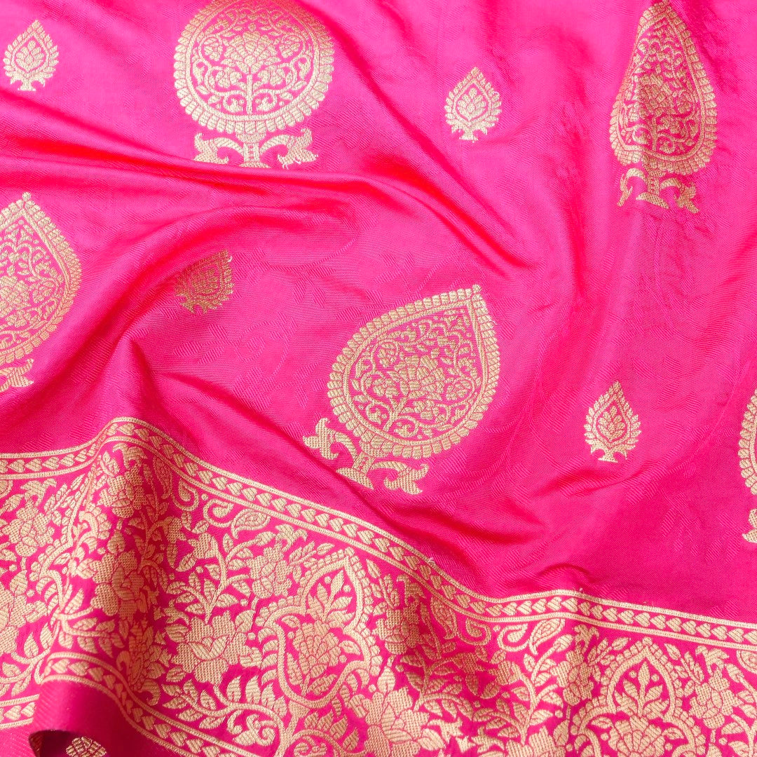 Pink Tanchoi Allover Butis Semi Silk Banarasi Saree
