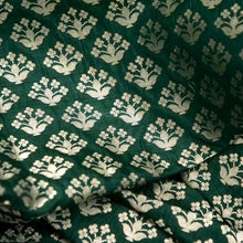 Load image into Gallery viewer, Green Handwoven Pure Silk Banarasi Lehenga
