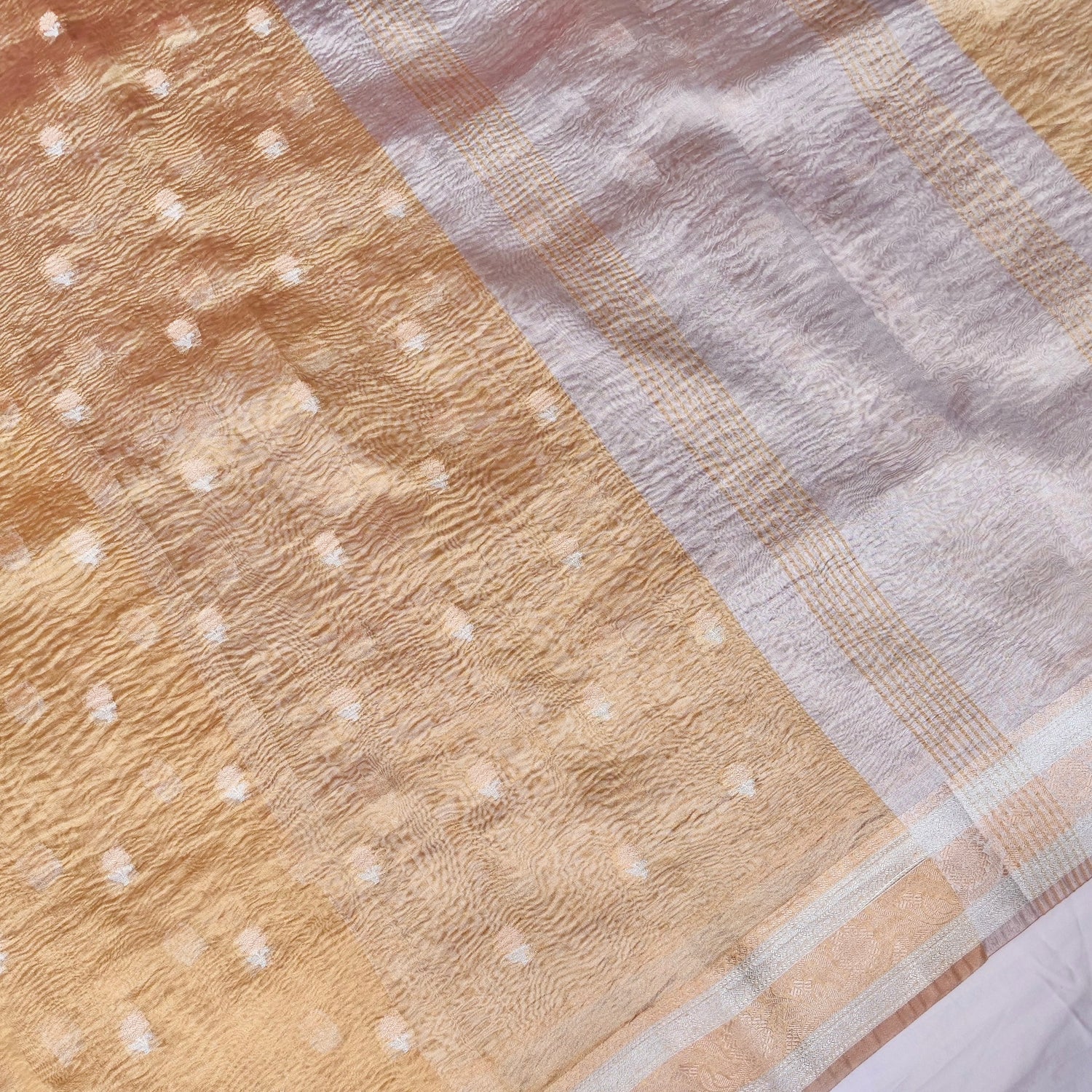 Gold Crush Tissue Butidar Banarasi Saree