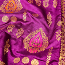 Load image into Gallery viewer, Purple Allover Butis Semi Silk Banarasi Saree with Meenakari
