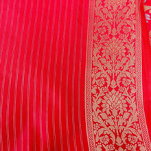 Load image into Gallery viewer, Pink Banarasi Silk Saree with Zari Floral Jaal
