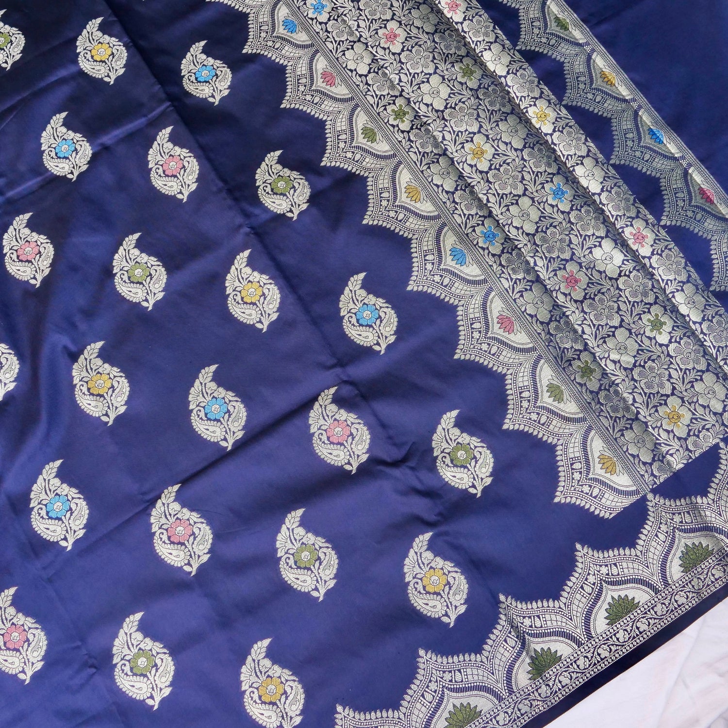 Navy Blue Butidar Banarasi Saree with Meenakari