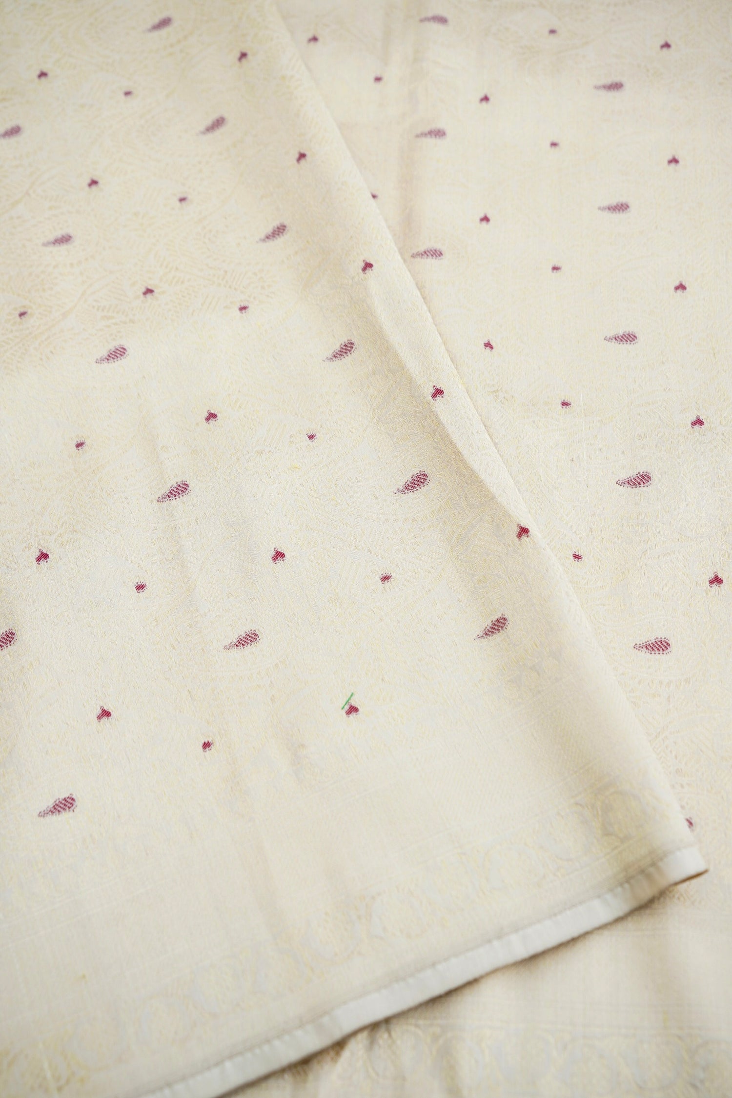 Golden Brocade Handwoven Banarasi Pure Silk Saree