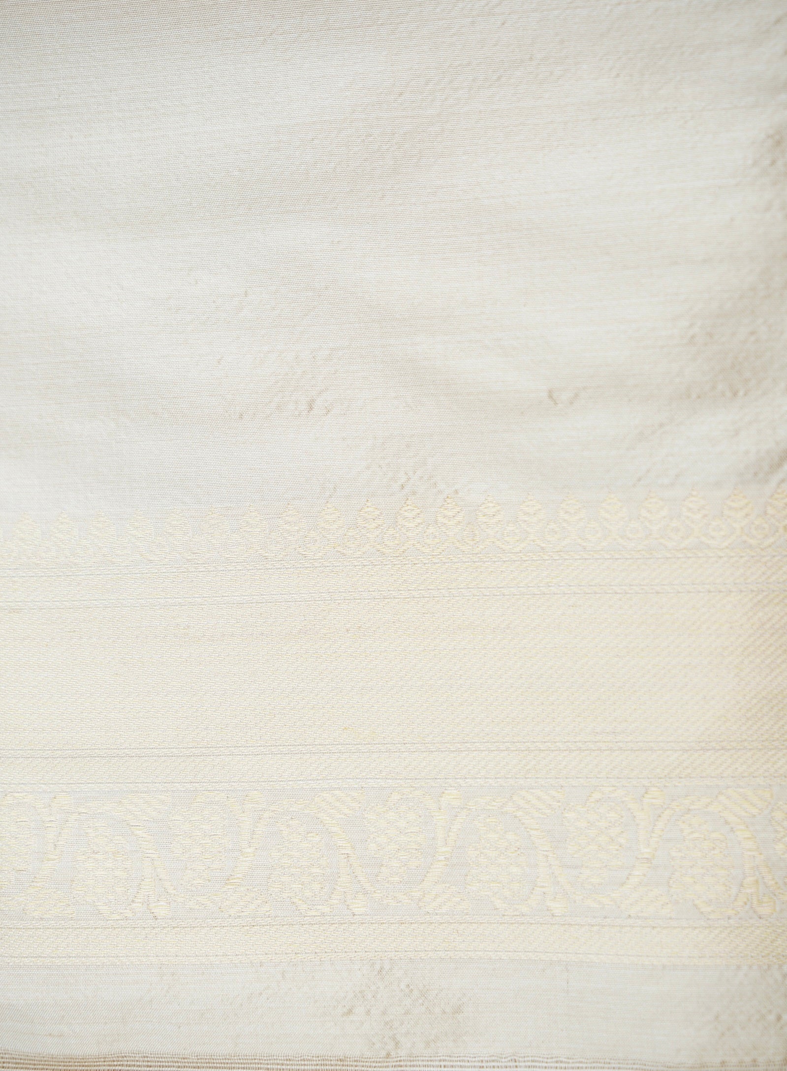 Golden Brocade Handwoven Banarasi Pure Silk Saree