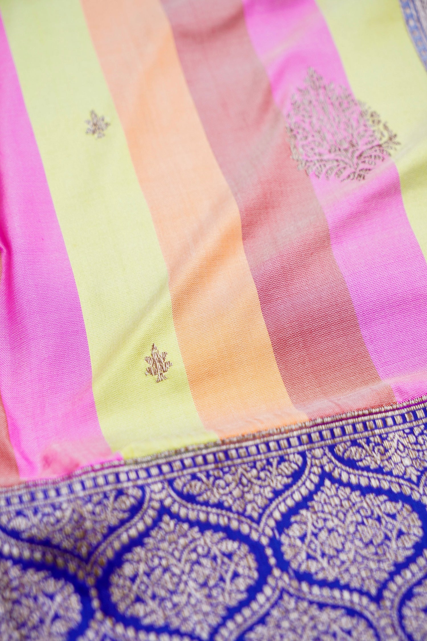 Handwoven Pure Kataan Silk Kadhua Buti Banarasi Rangkat Saree