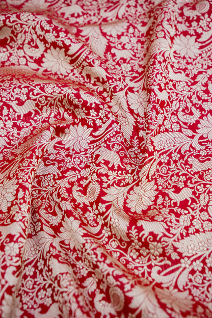 Red Handwoven Pure Kataan Silk Shikaargah Brocade Jaal Benarasi Saree.