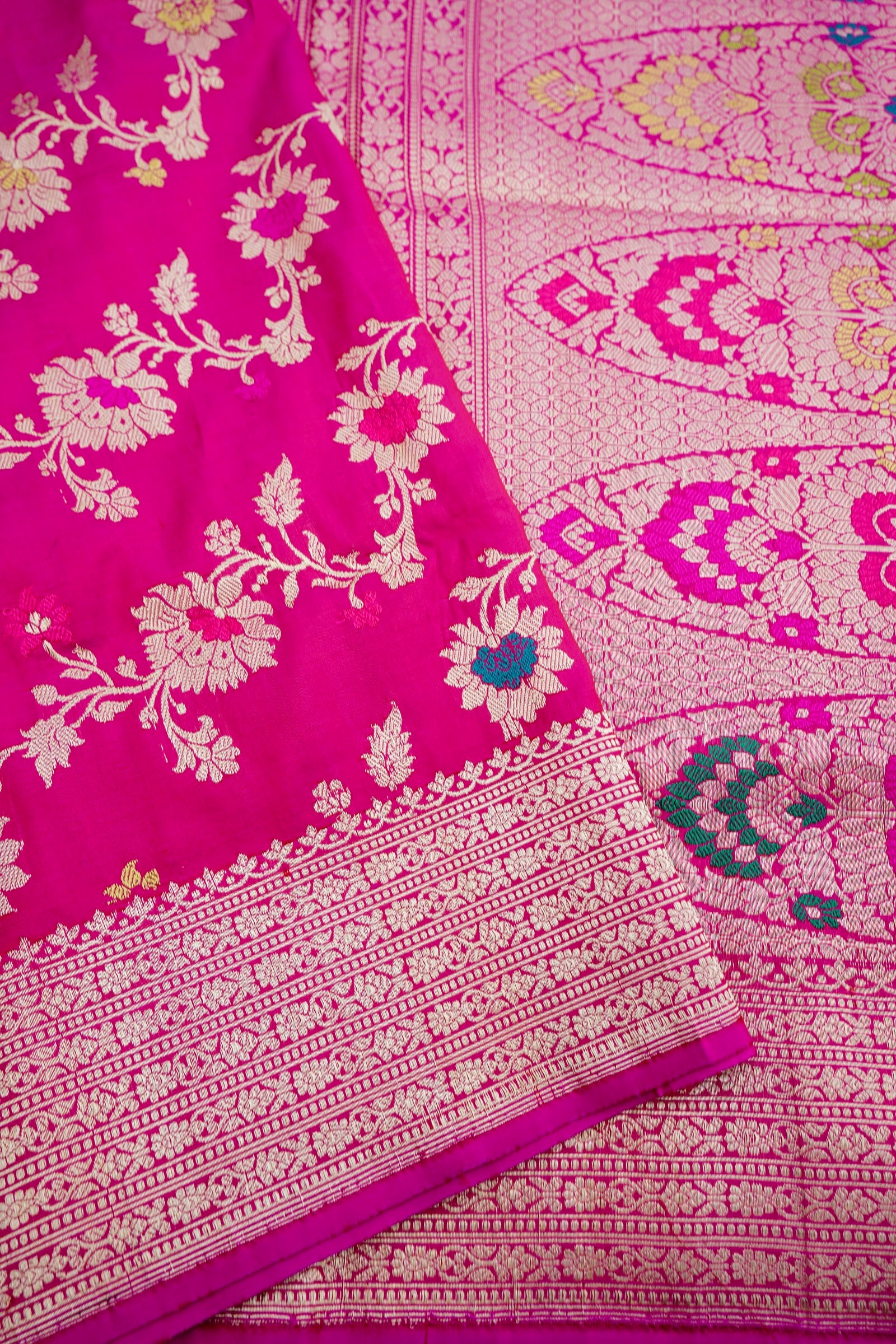 Pink Handwoven Banarasi Jangla Pure Silk Saree