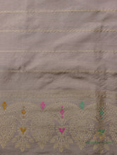 Load image into Gallery viewer, Beige Handloom Kataan Silk Jangla Banarasi Saree
